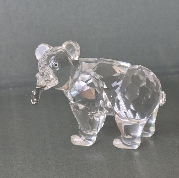 Swarovski Grizzlie Bear With Salmon In His Mouth RETIRED - Picture 2 of 6